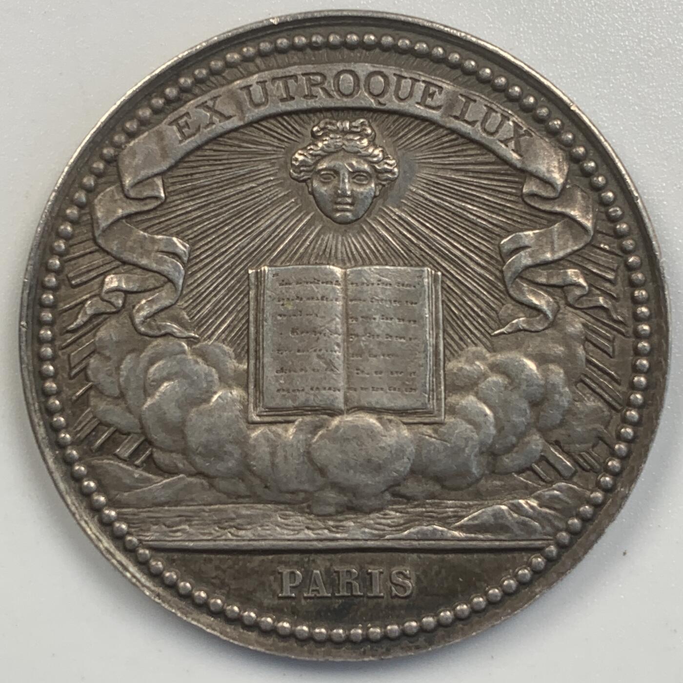 掌中浮雕-藏着的欧洲第045场 法国巴黎印刷纸业协会成立100周年纪念银章，31mm，11.3g，蜜蜂边铭