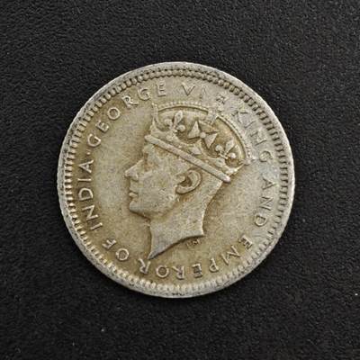 【淘币小摊】实时拍第八百二十二拍   银币套币场   满百包邮可预留二周 每周一统一发货   - 马来亚1945年乔治六世5分银币