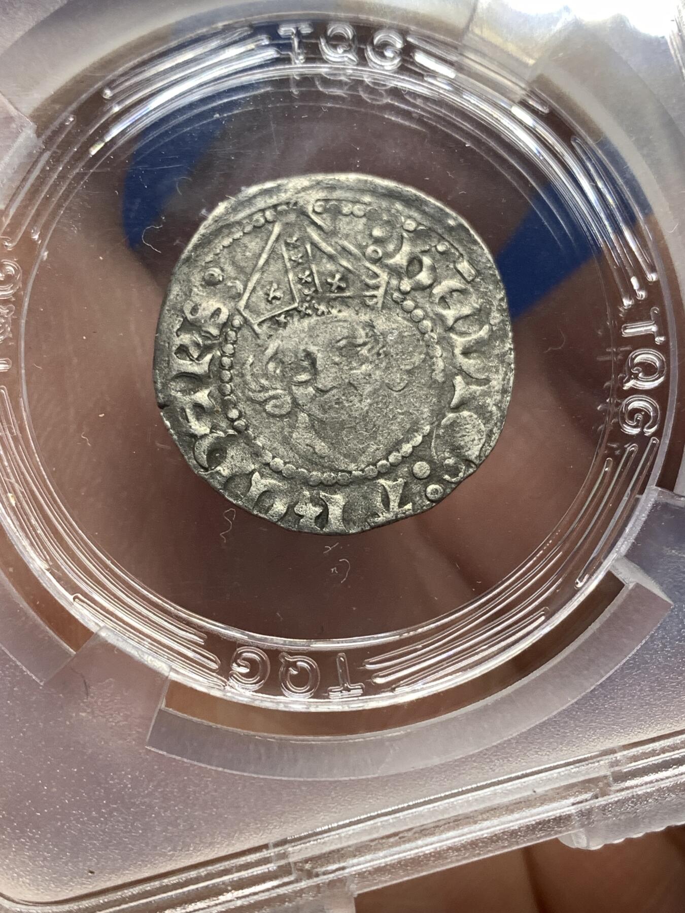 《竞宝斋》第446场 周日，周一，2场连拍 （全场包邮） TQG VF 里加大主教区 1424-1448年 1先令 银币 近600年的钱币 人像面仍清晰可见 细节良好 少见品种