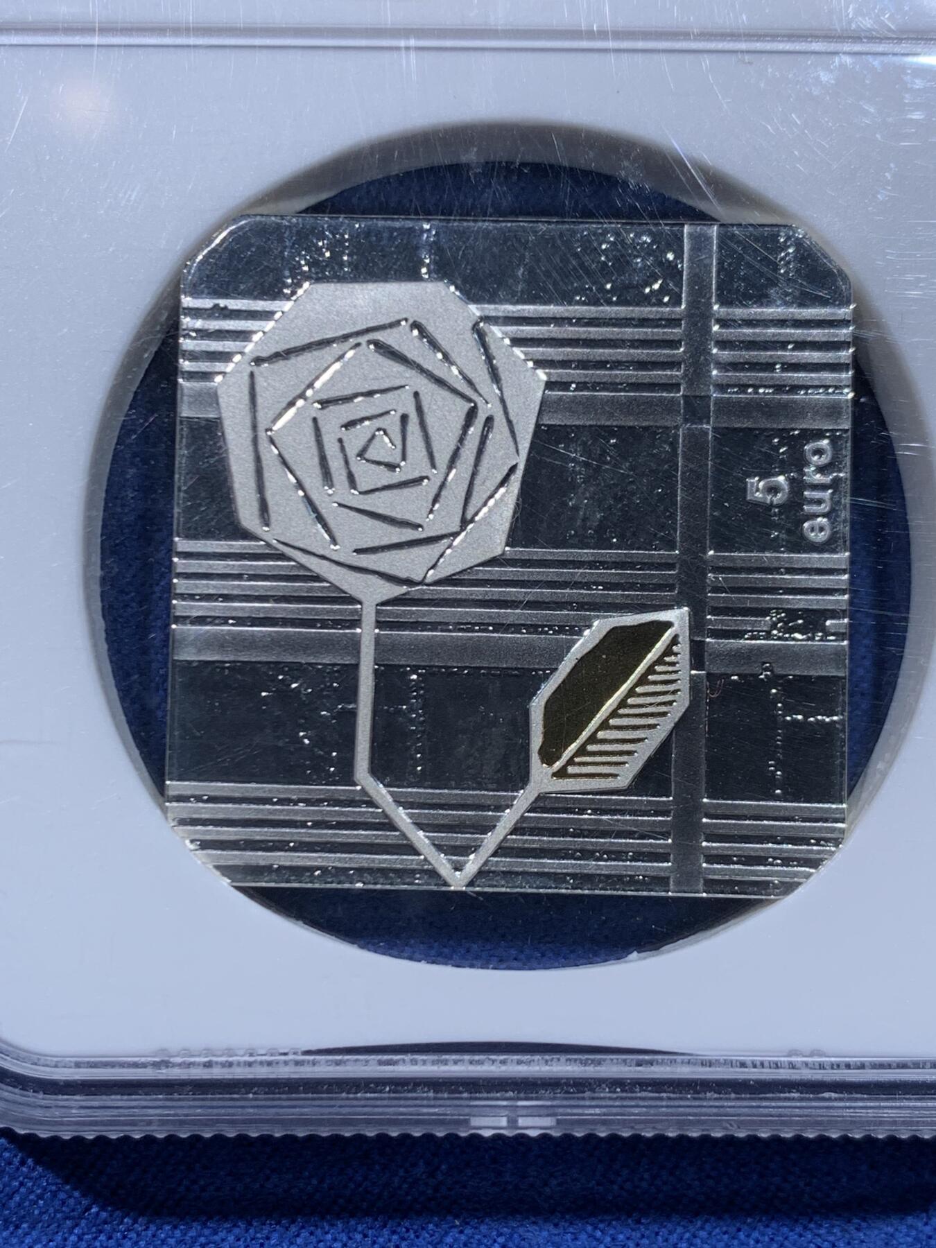 《竞宝斋》第446场 周日，周一，2场连拍 （全场包邮） NGC PF70UC 2020年“拉脱维亚现代主义·六十年代”切角方形精制纪念银币，获奖币，70满分，冠军分。