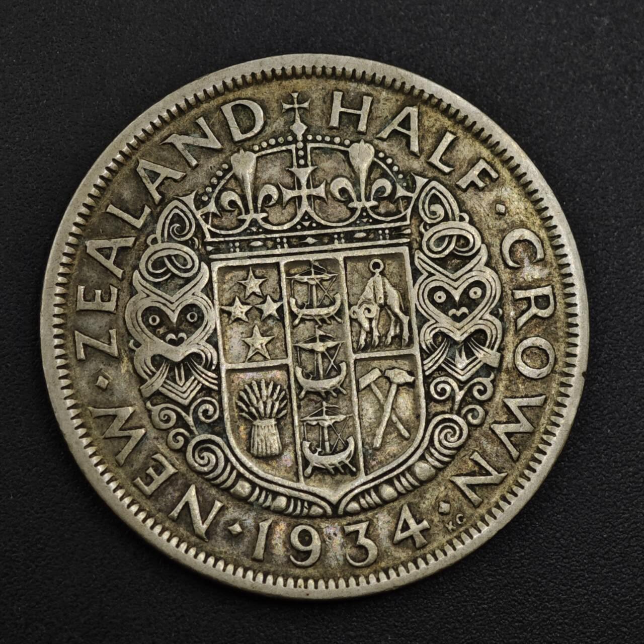 【淘币小摊】实时拍第八百二十二拍   银币套币场   满百包邮可预留二周 每周一统一发货   新西兰1934年乔治五世半克朗银币