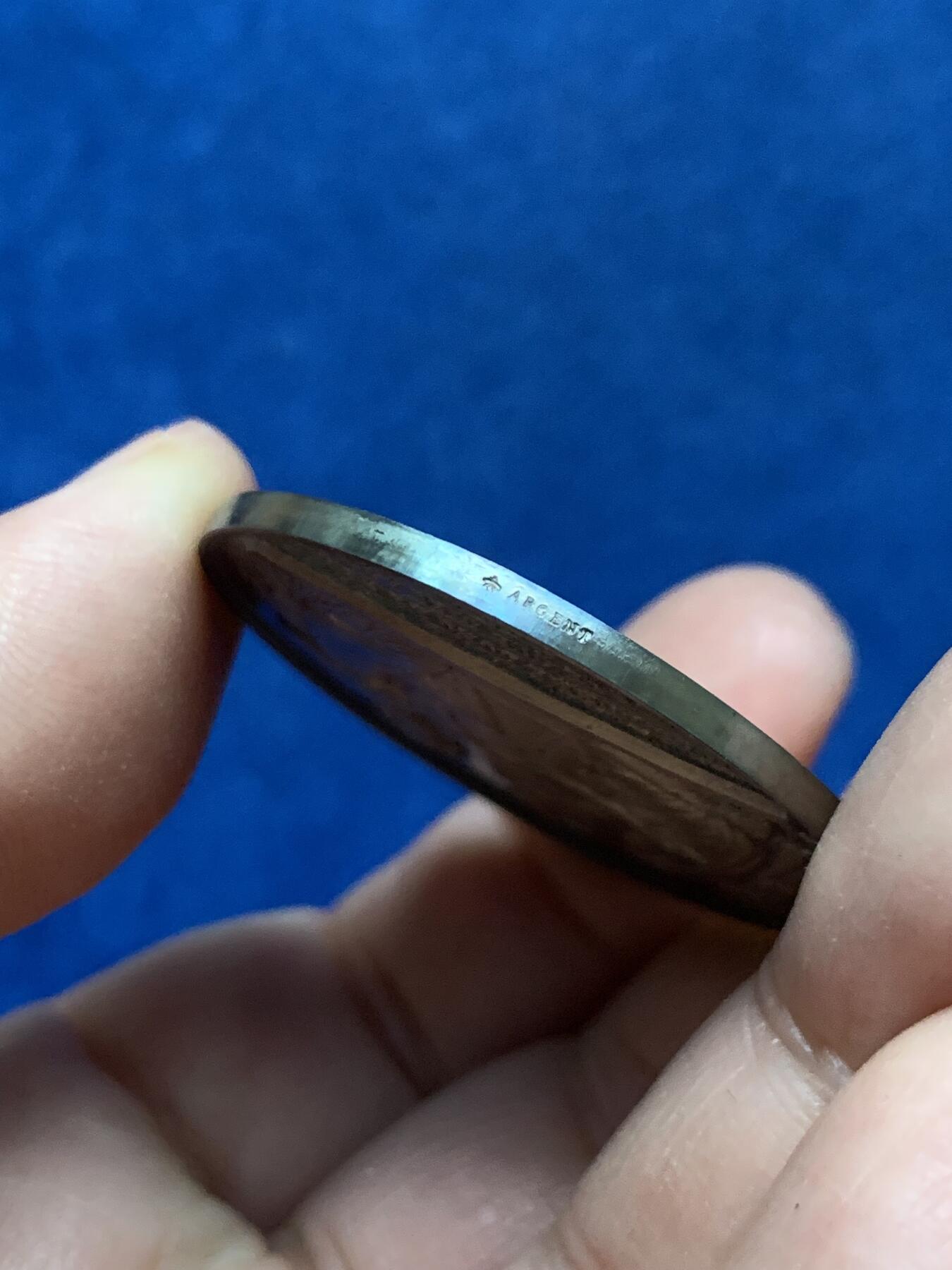 《竞宝斋》第446场 周日，周一，2场连拍 （全场包邮） 法国1875年婚礼银章 蜜蜂银标 24.35克 39.1mm 带盒