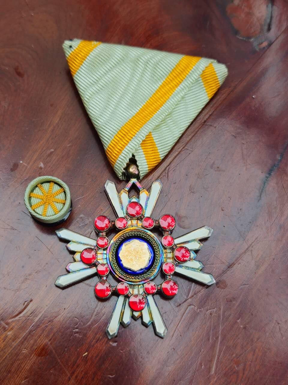 各国勋章奖章拍卖第45期 日本勋五等瑞宝章，带盒略