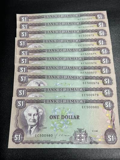 《外钞收藏家》第五百九十二期（精选场）（本平台长期征集拍品、欢迎藏友们联系合作） - 牙买加1990年1元标十连号（大部分无4，背面风景不错）	UNC