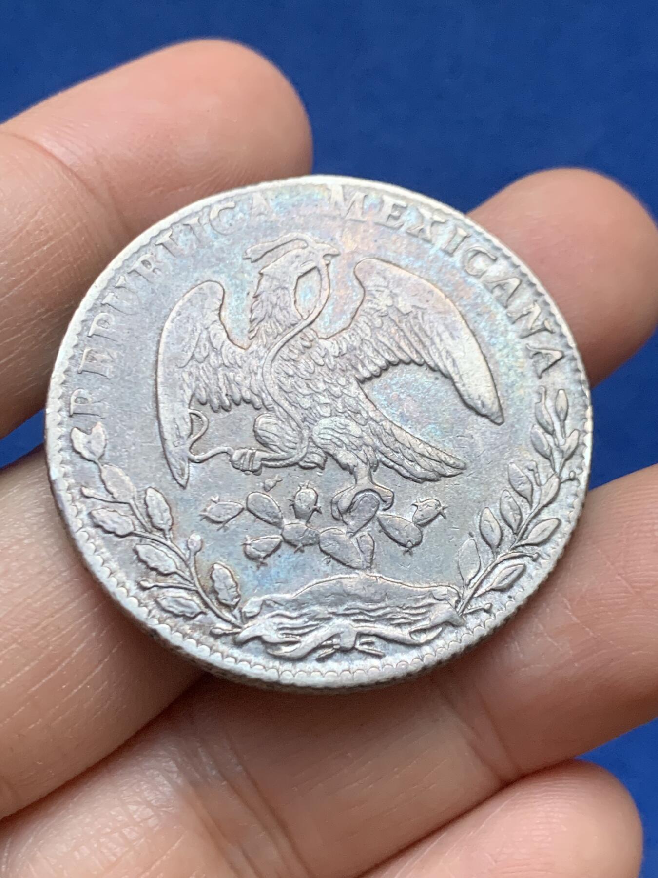 《竞宝斋》第446场 周日，周一，2场连拍 （全场包邮） 墨西哥1886 GO RR版 8R鹰洋银币