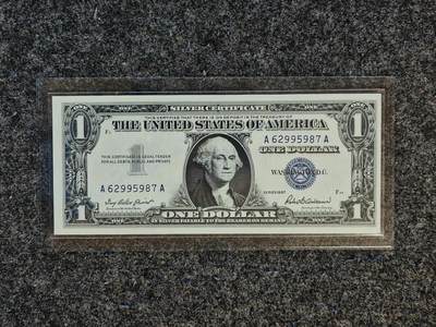 【礼羽收藏】🌏世界钱币拍卖第115期 - 【A62995987A】美国，1957年1美金无序列A版A冠，蓝色库印