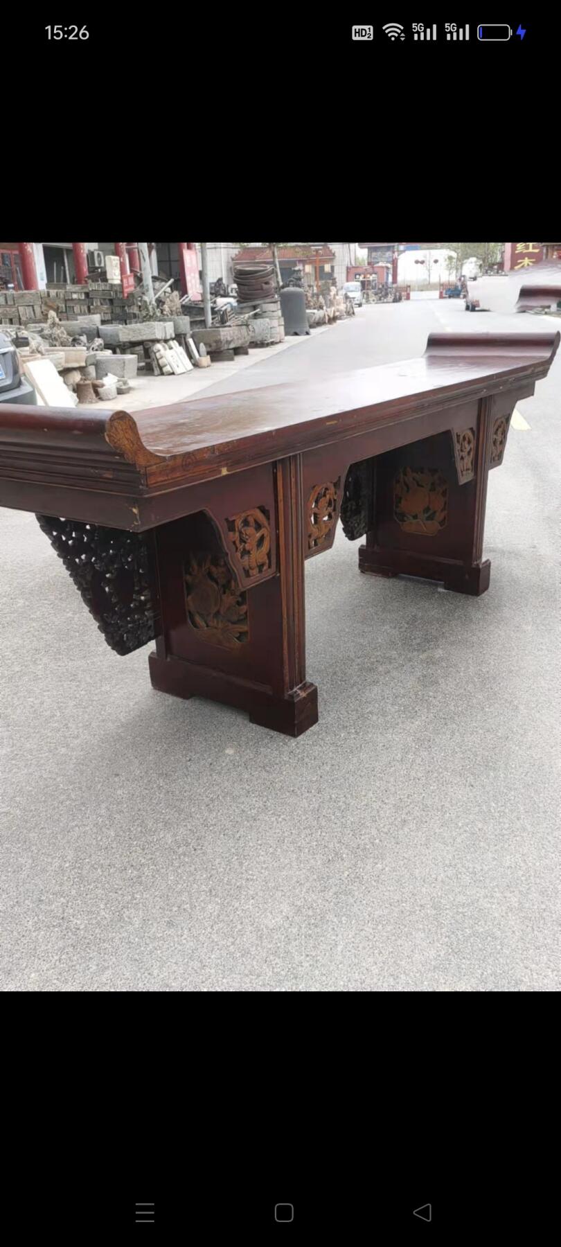 清代榉木高浮雕大供案，造型精美，刻工一流，保存完好，品相一流，非常难得少见，有很高的收藏价值，包老