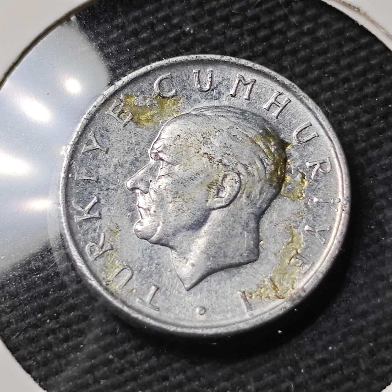 KK钱币收藏小铺 第377期  2月预留时间 周末发货  1981土耳其1里拉