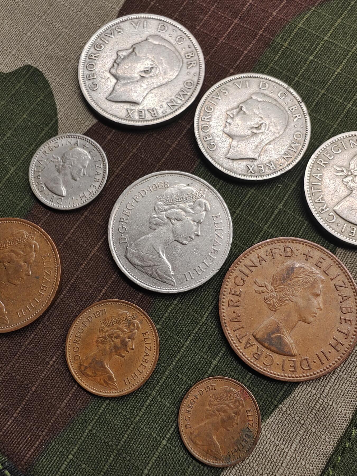 英国伊丽莎白女王 乔治六世 半芬尼 1芬尼 1便士 2先令 半克朗9枚一组 欧洲硬币 铜币 收藏