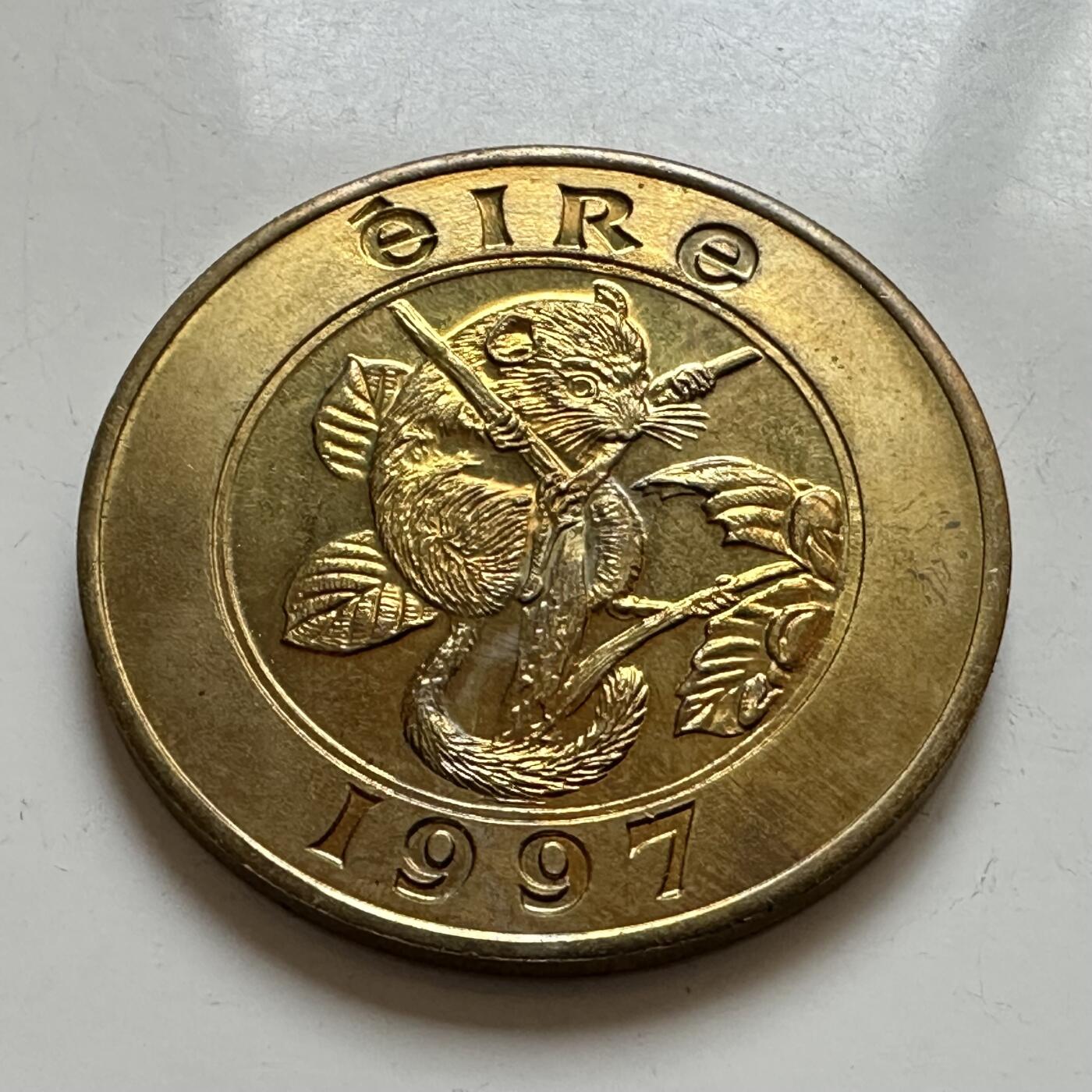 🌹外币初藏🌹🐯2025年第139场  每周二四六晚8️⃣点 接代拍 爱尔兰1997年25欧元 克朗型纪念章