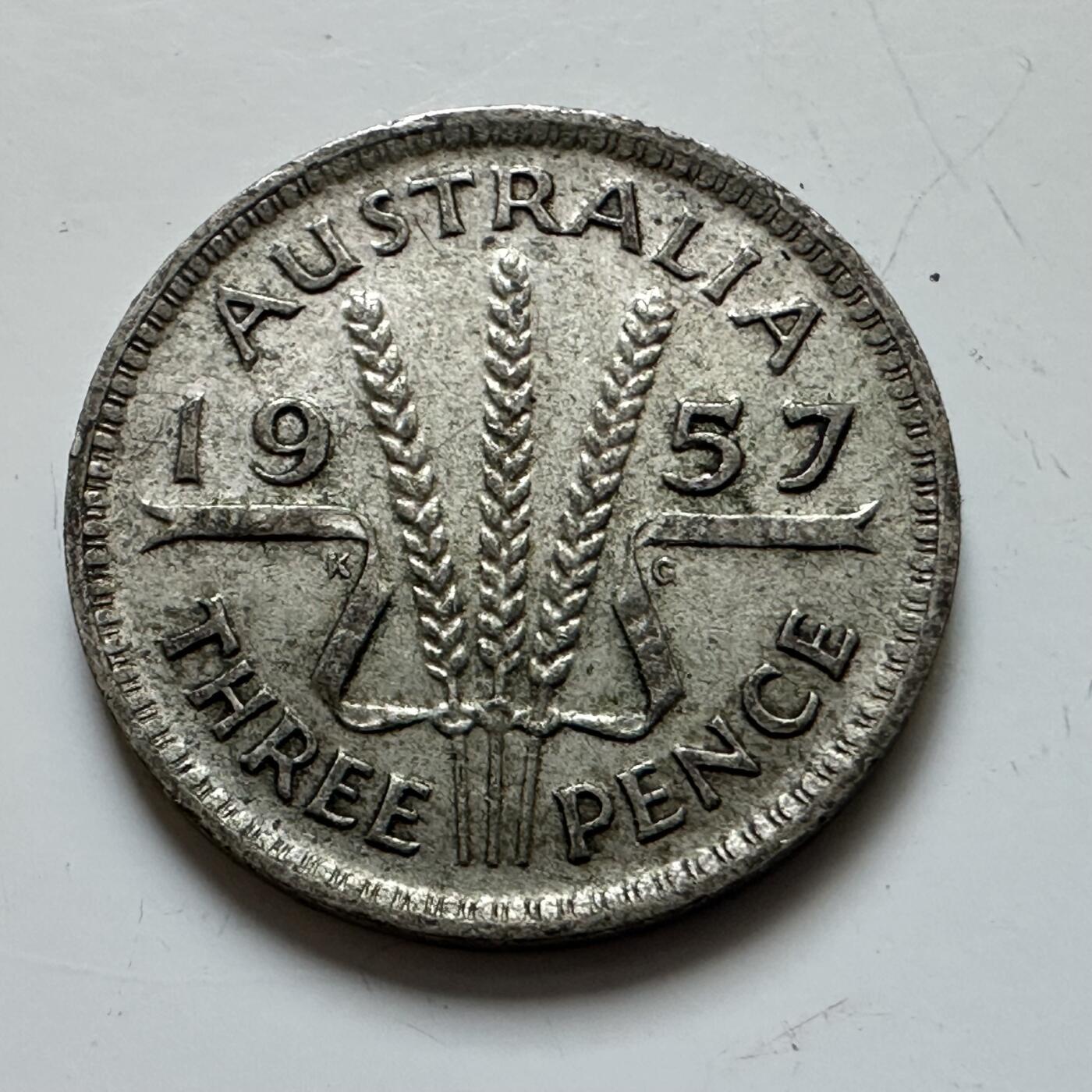 🌹外币初藏🌹🐯2025年第139场  每周二四六晚8️⃣点 接代拍 澳大利亚1957年三便士银币