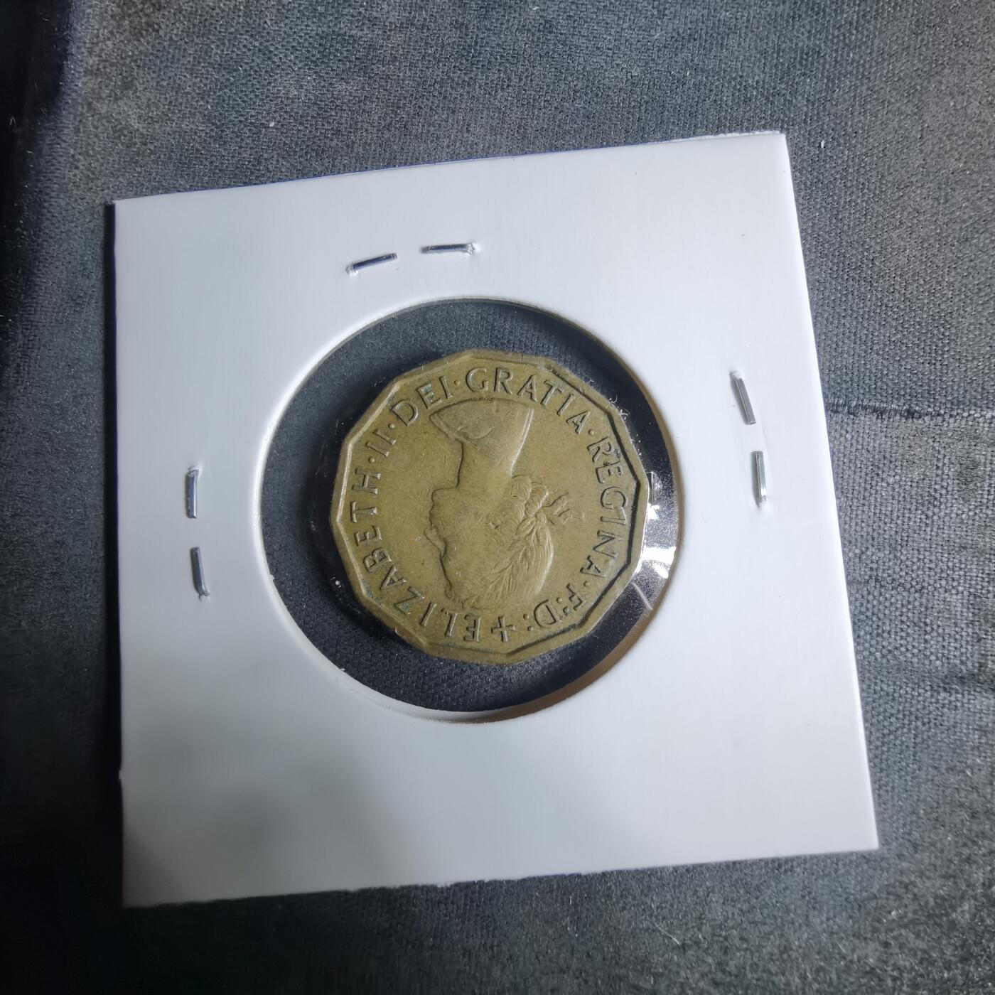 沼泽如烟--第927场 英国1962年3便士