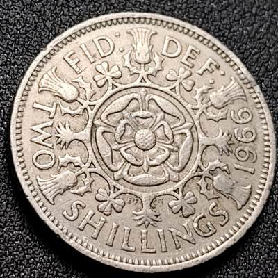 泉币菌-第143场-精品福利场 - 1966年 英国2先令伊莉莎白二世镍铜硬币 28mm 纪念收藏品