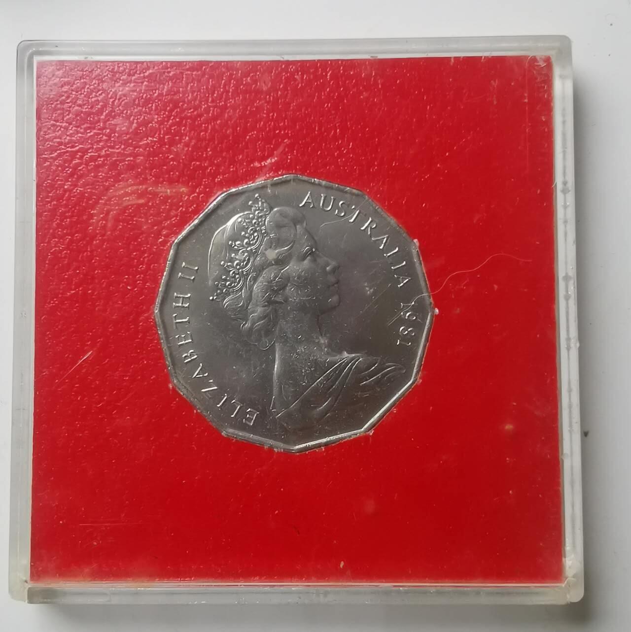 巨藏钱币第七期硬币场12月12号20点开拍 澳大利亚1981年50分纪念镍币