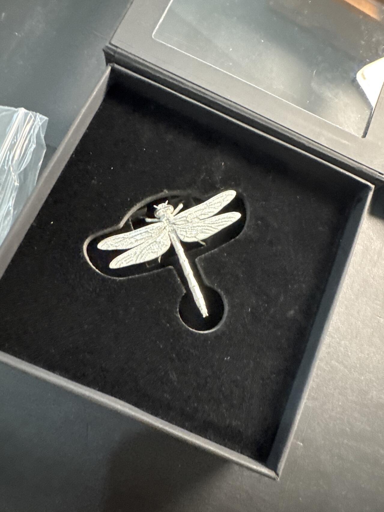 ❤️【币观天下】❤️ 第334期钱币拍卖- 2025.12.12周五晚上6点半场-长期征集拍品 喀麦隆2024年立体动物系列银币蜻蜓发行量333枚