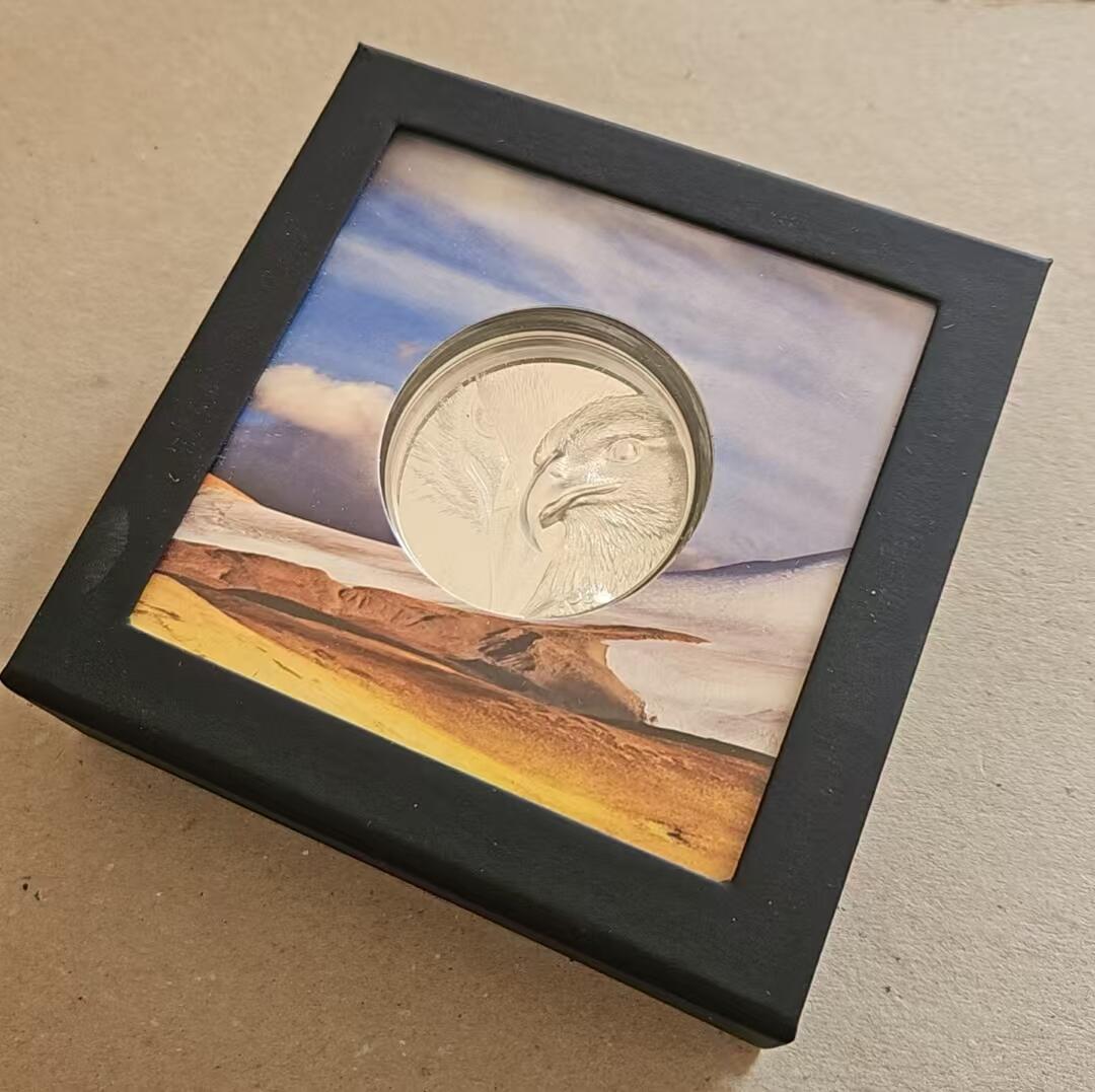 ❤️【币观天下】❤️ 第334期钱币拍卖- 2025.12.12周五晚上6点半场-长期征集拍品 少见蒙古2020年雄鹰双面高浮雕三盎司银币（有证书包装）