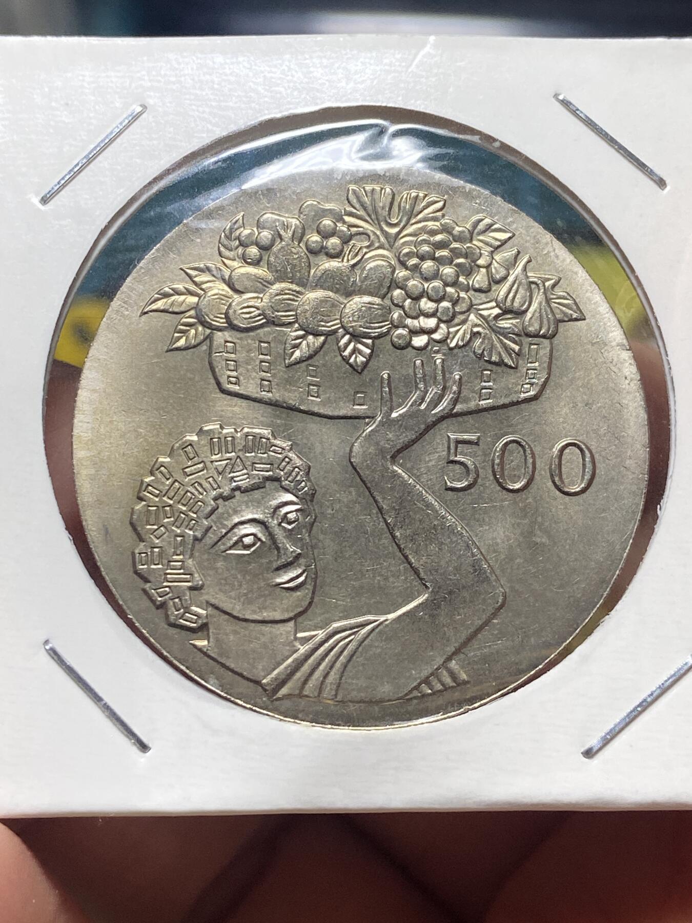 2025年第一百三十五场(总第一百六十一场）外国好品纸夹散币场(免佣金)