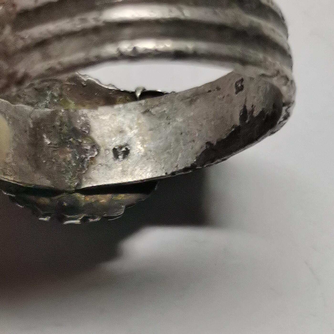 藏珍品阁杂件专场87期 清代老银戒指双层叠花