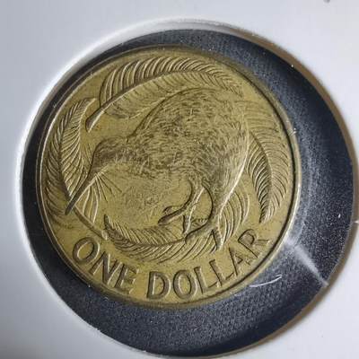 沼泽如烟--第927场 - 新西兰1990年一元