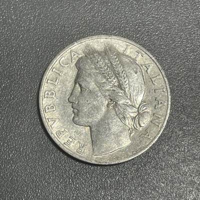 回流1215 - 意大利1949年1里拉 戴塔楼冠的意大利拟人形象