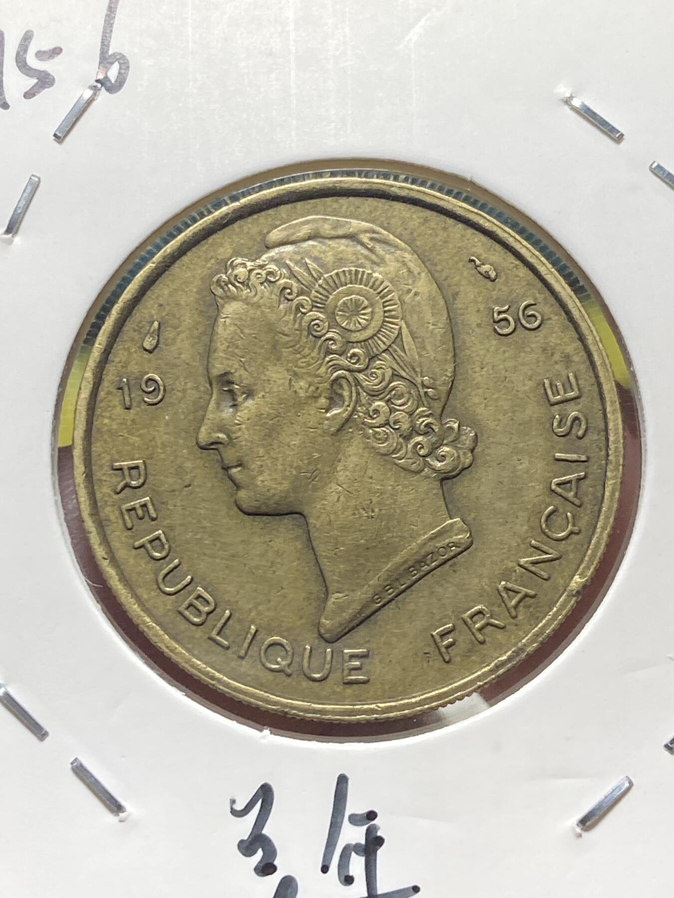 2025年第一百三十五场(总第一百六十一场）外国好品纸夹散币场(免佣金)