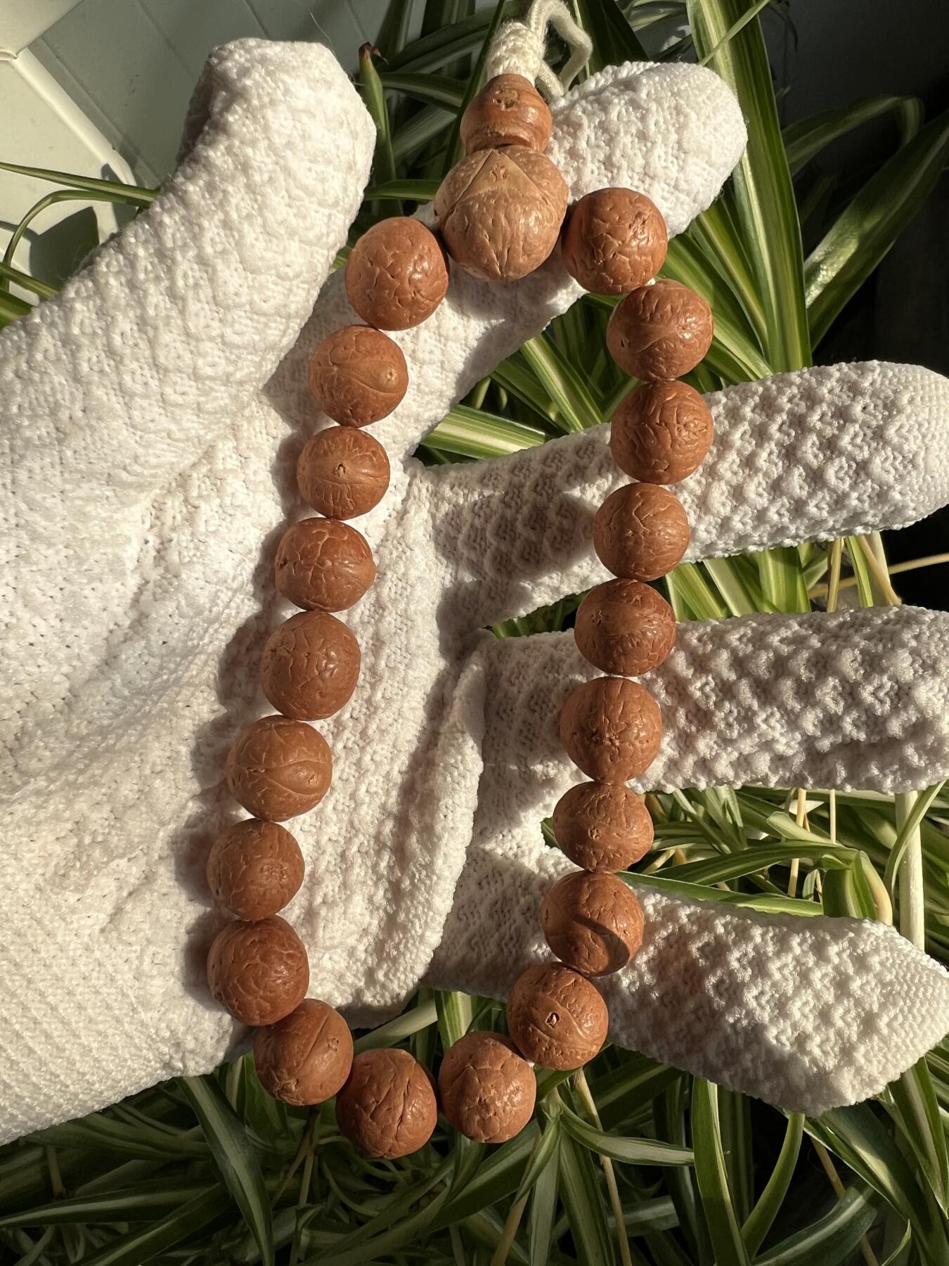 零元拍：凤眼单仓（媲美铁籽）大眼萌12MM左右念珠手串，今年新籽，皮质超棒。