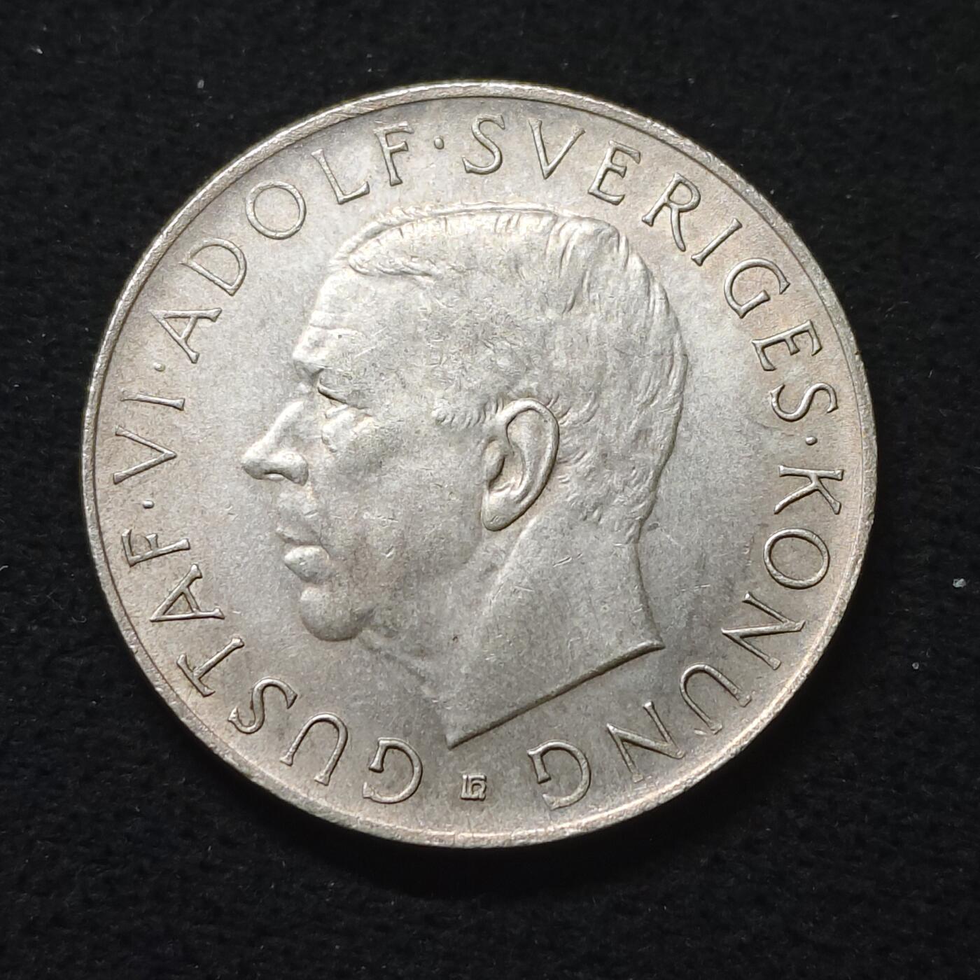 【全场包邮】纯粹捡漏拍485场（免费代拍第22场） 瑞典1952年5克朗古斯塔夫六世诞生70周年（36毫米22.7克）纪念银币