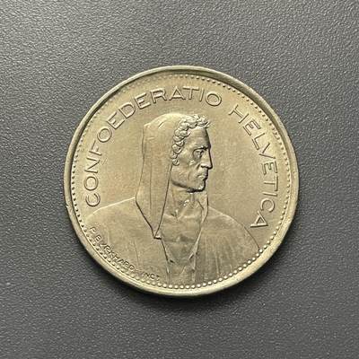 回流1215 - 瑞士1968年5瑞士法郎 海尔维蒂亚