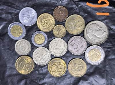 北京马甸外国币专卖第147期，外国币，中国机制银元，中国早期纪念币专场，陆续上拍，欢迎关注 - 散币16枚