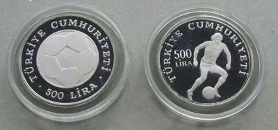 ❤️【币观天下】❤️ 第334期钱币拍卖- 2025.12.12周五晚上6点半场-长期征集拍品 - 土耳其1982年世界杯纪念银币两枚每枚面值500里拉，925银23.33克。