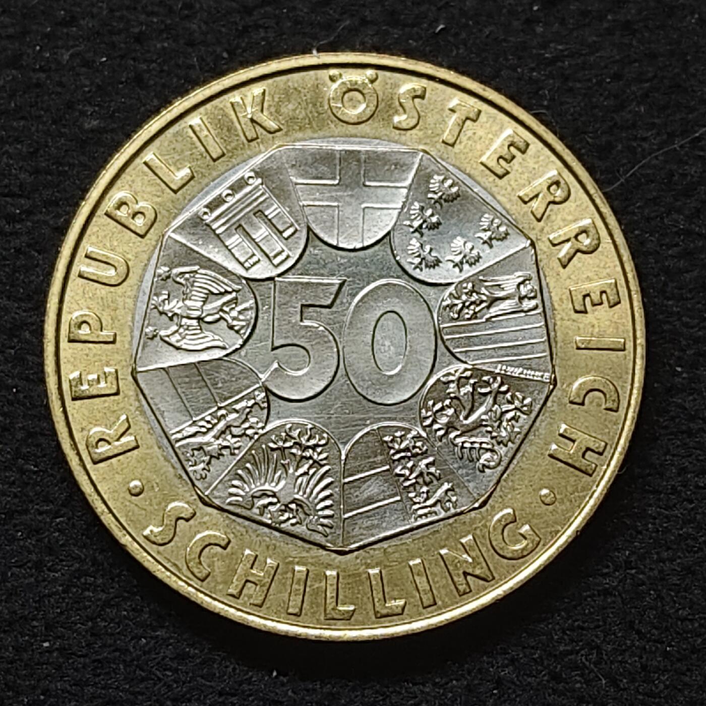 【全场包邮】纯粹捡漏拍484场（免费代拍第21场） 奥地利1997年50先令维也纳分离派100周年双色纪念币