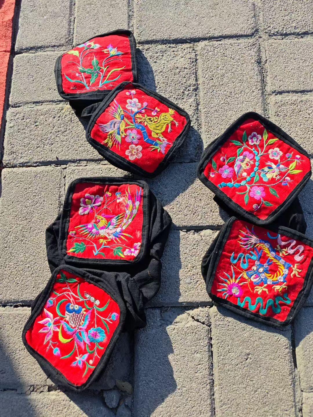 民国时期老刺绣片6个，品相好，纯手工刺绣，见图示