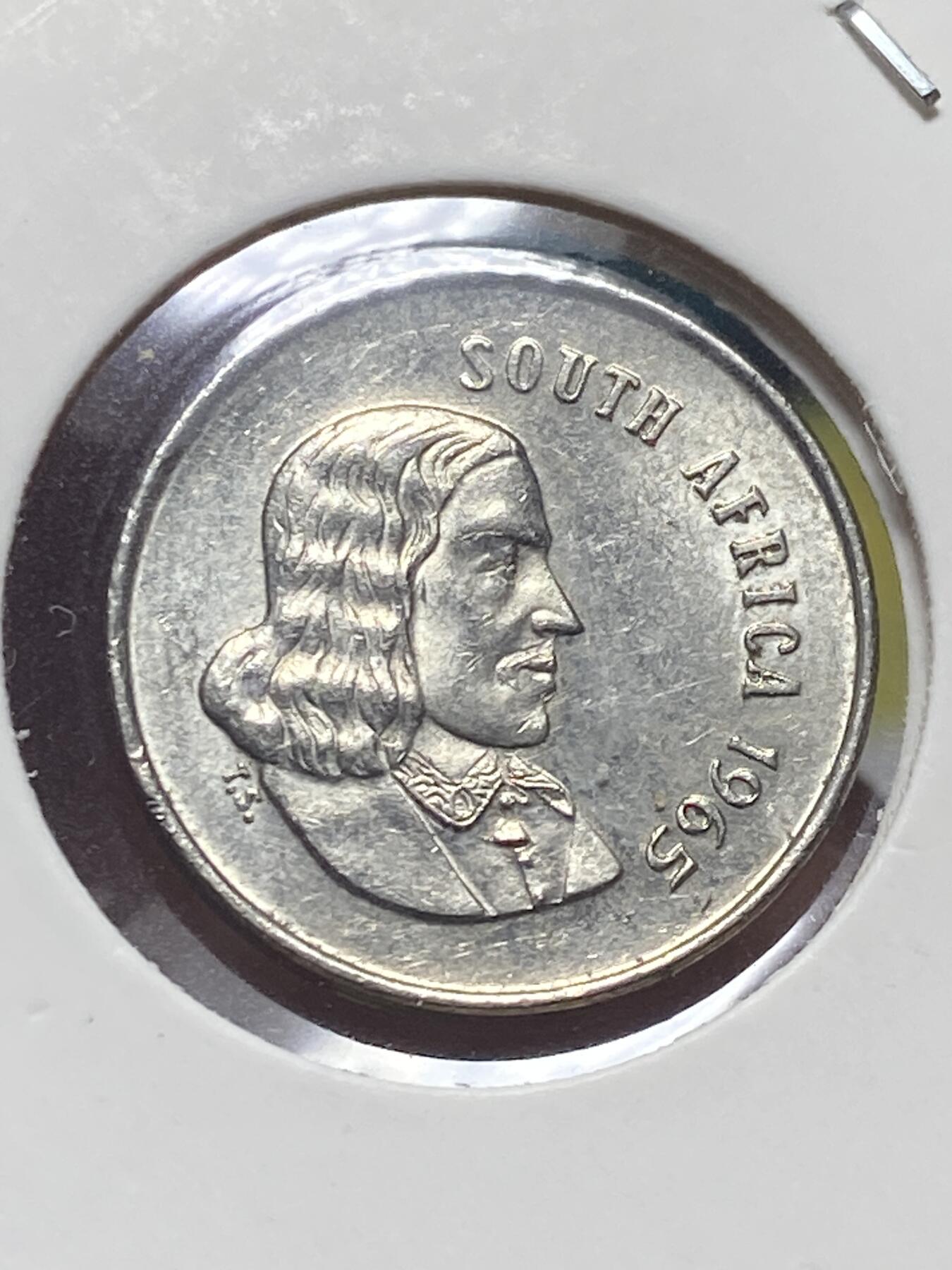 2025年第一百三十五场(总第一百六十一场）外国好品纸夹散币场(免佣金) 南非🇿🇦1965年5分(独立后第二套流通硬币，英语版)