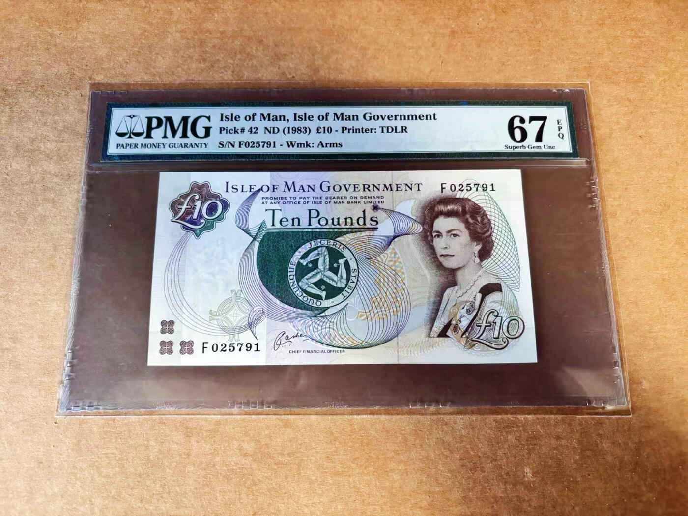 【Blue Auction】世界纸币精拍第760期——18级TOP拍卖/信誉/品质/专业/高效💫 【冠军分】马恩1983年10镑 Peel Castle 小尺寸首版 PMG67EPQ 老壳