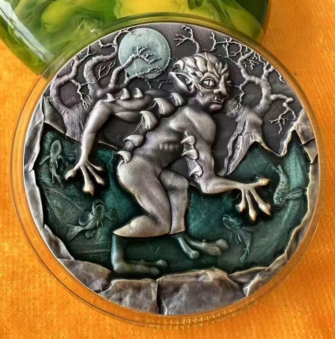 第184期拍卖  【龙头币】纽埃2022年，《巫师3-狂猎》神怪系列(1)-水精灵，2盎司、超高浮雕、仿古、镶嵌彩色树脂、彩色漂亮银币. 盒证全. 龙头币(系列第一枚). 国外售价325美元