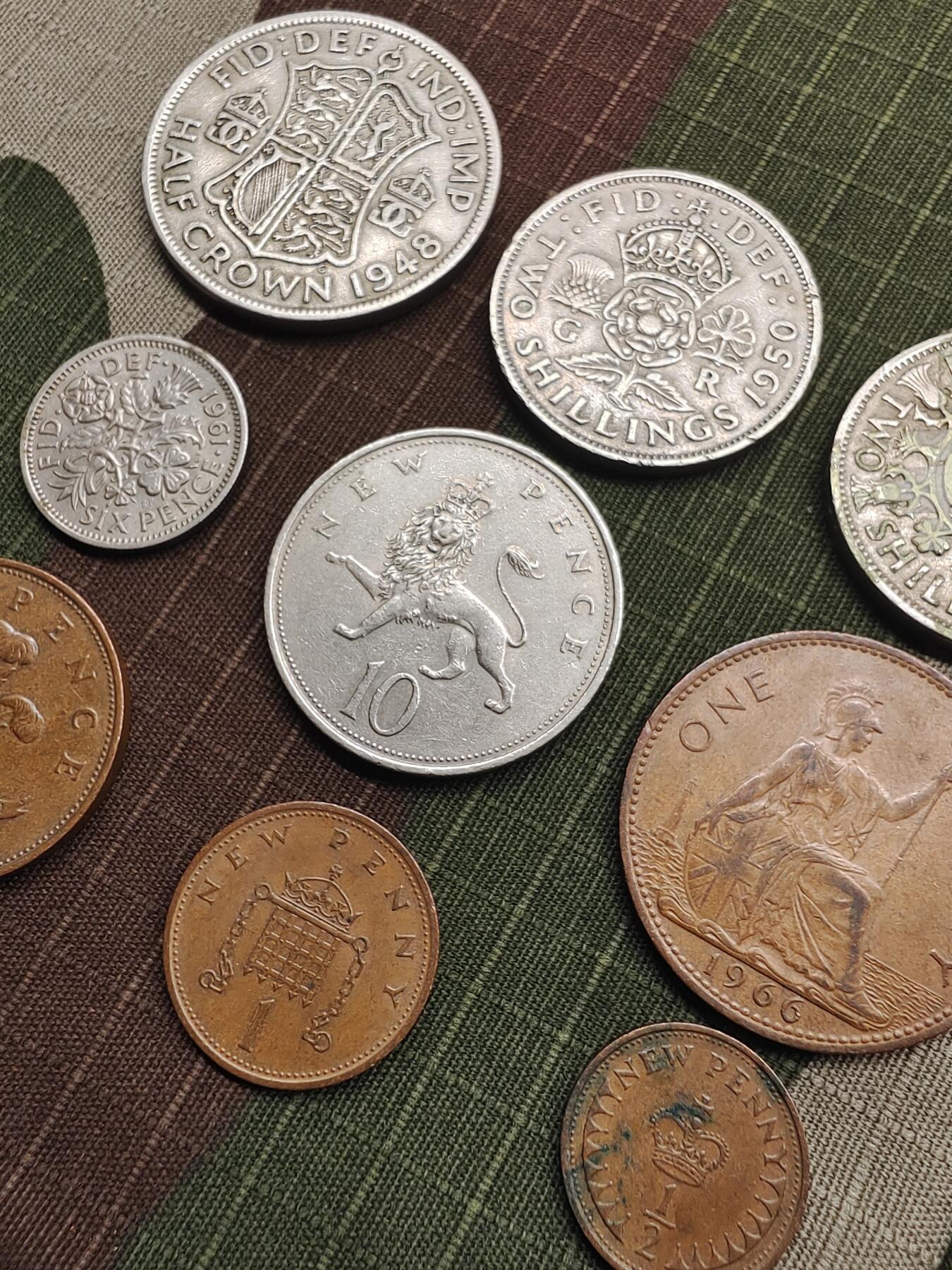 英国伊丽莎白女王 乔治六世 半芬尼 1芬尼 1便士 2先令 半克朗9枚一组 欧洲硬币 铜币 收藏