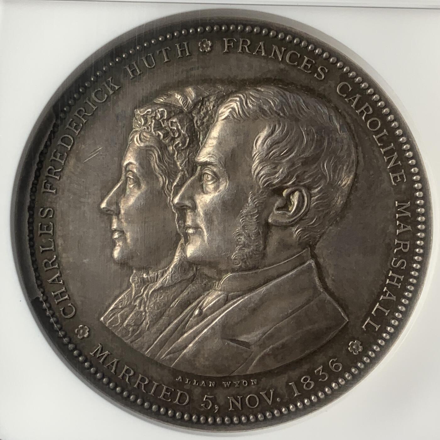 掌中浮雕-藏着的欧洲第045场 NGC MS64 : 1886年银行家查尔斯.弗雷德里克.胡特和弗朗斯.卡罗琳.马歇尔金婚纪念银章，45mm，BHM记录银章仅铸造15枚