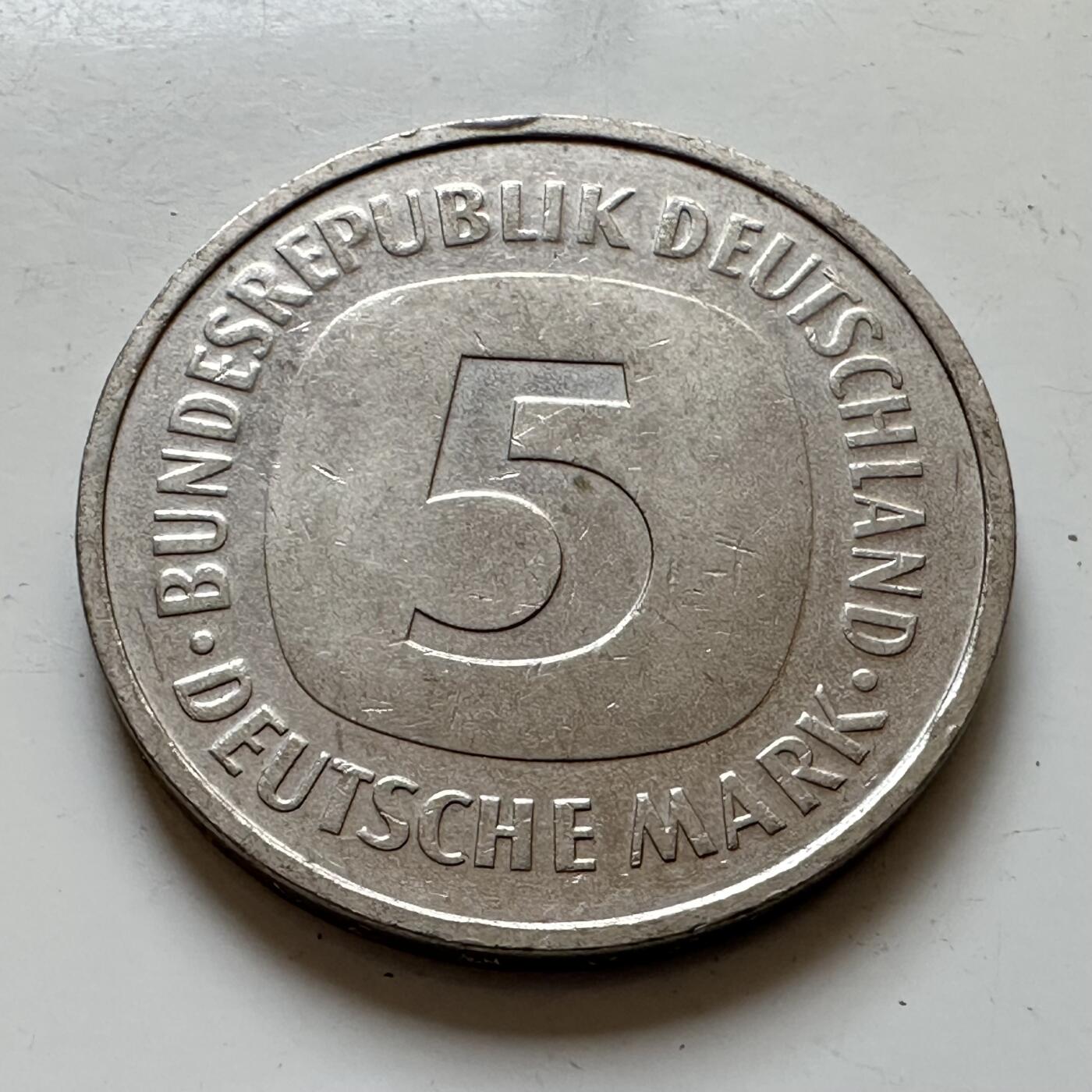 🌹外币初藏🌹🐯2025年第139场  每周二四六晚8️⃣点 接代拍 德国1986年五马克