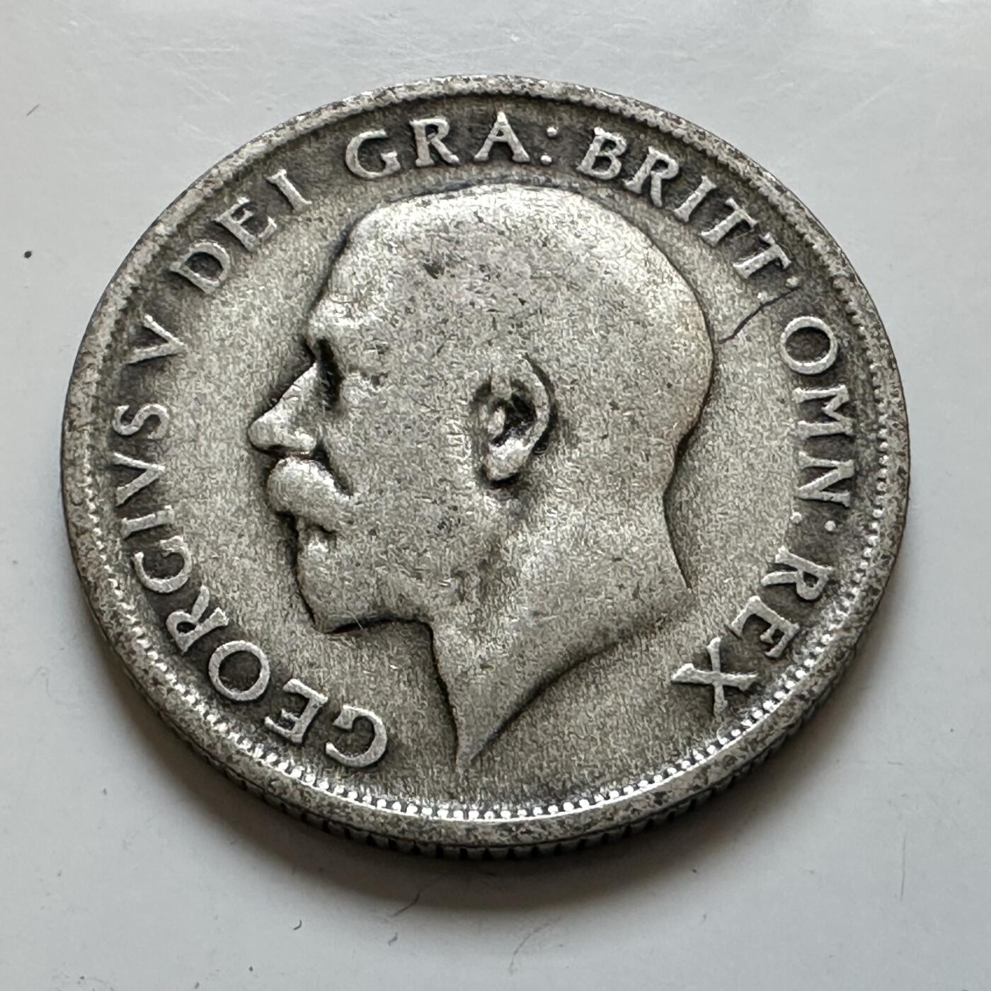 🌹外币初藏🌹🐯2025年第139场  每周二四六晚8️⃣点 接代拍 英国1920年一先令银币