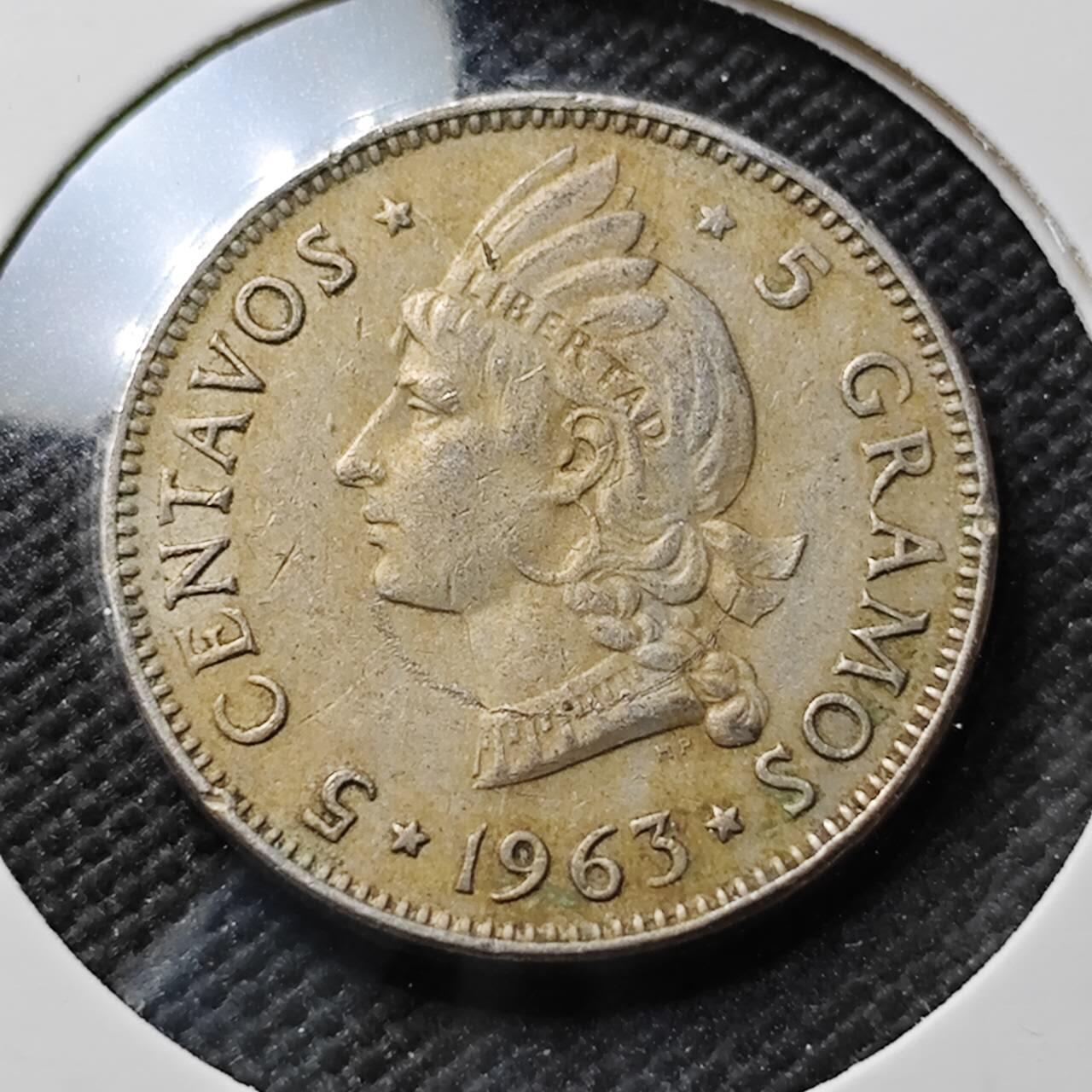 KK钱币收藏小铺 第376期  2月预留时间 周末发货  1963多米尼加5分纪念币 少见