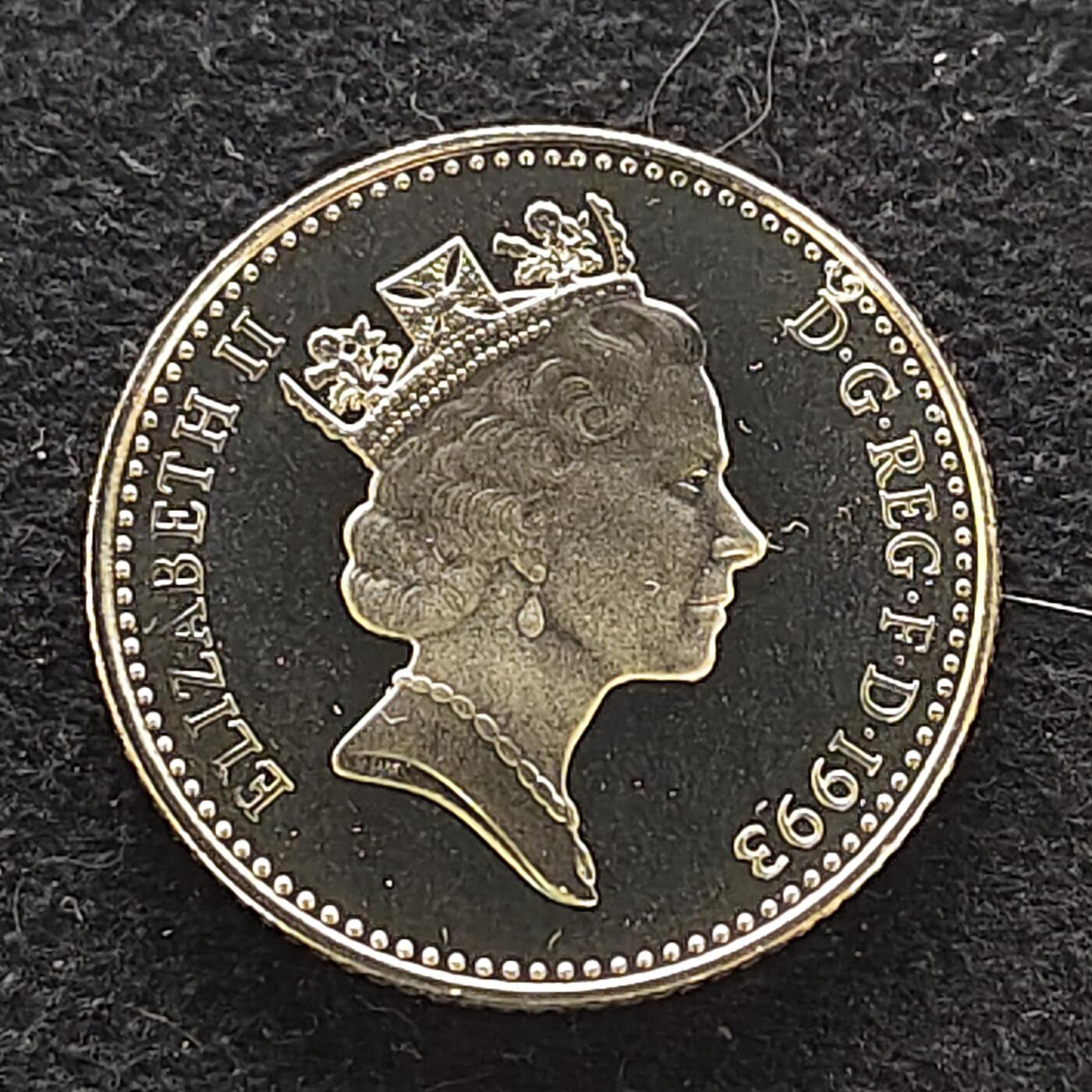 【全场包邮】纯粹捡漏拍484场（免费代拍第21场） 英国1993年10便士精制币