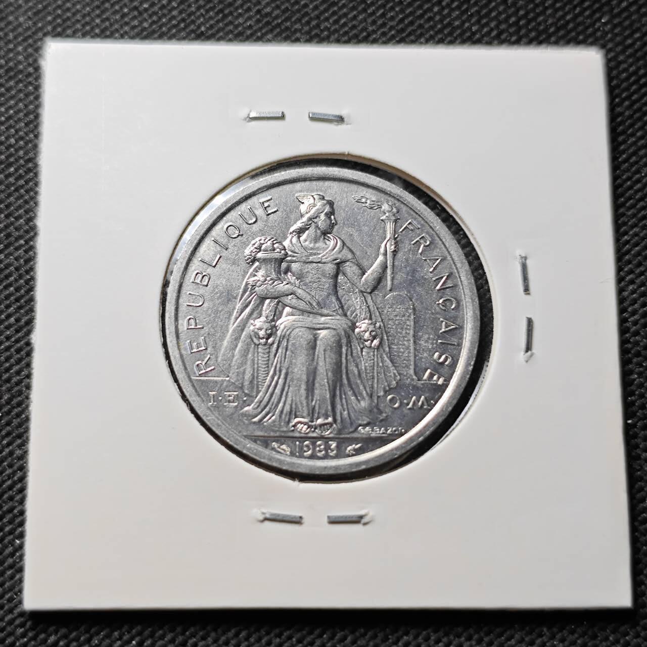 KK钱币收藏小铺 第376期  2月预留时间 周末发货  1983法属新喀里多尼亚2法郎