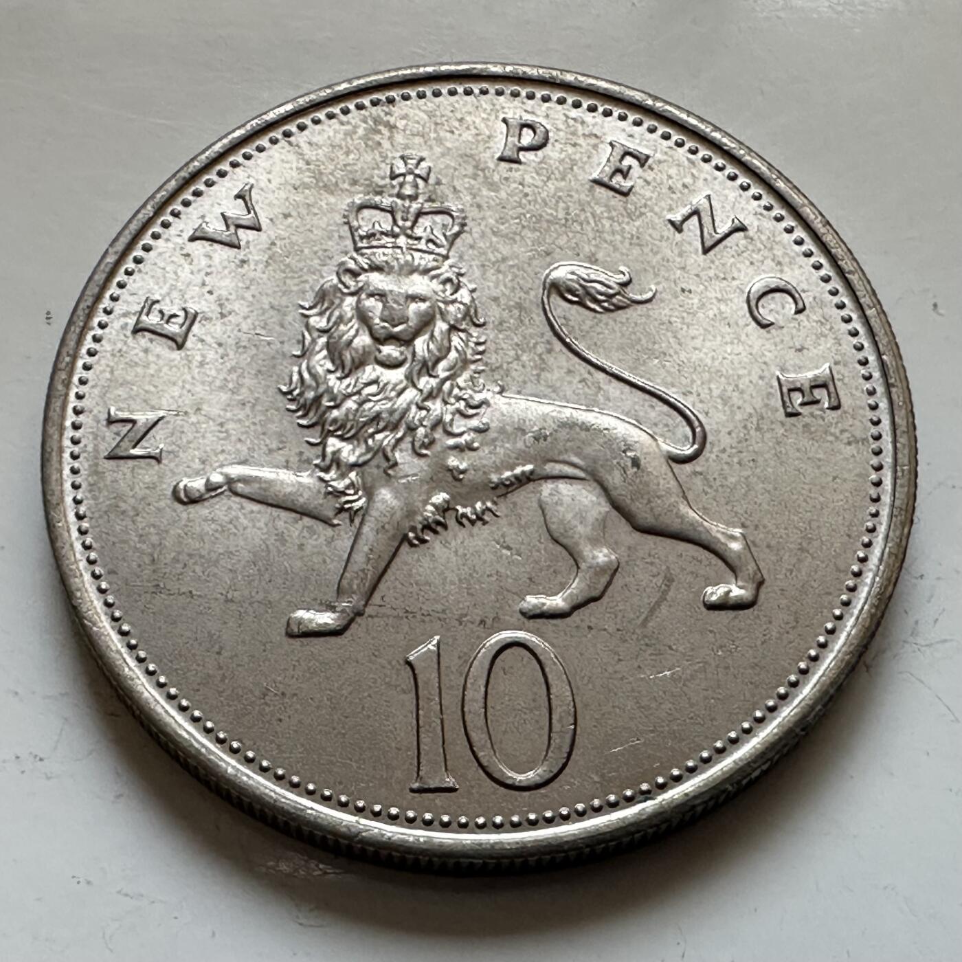 🌹外币初藏🌹🐯2025年第139场  每周二四六晚8️⃣点 接代拍 英国1968年10便士