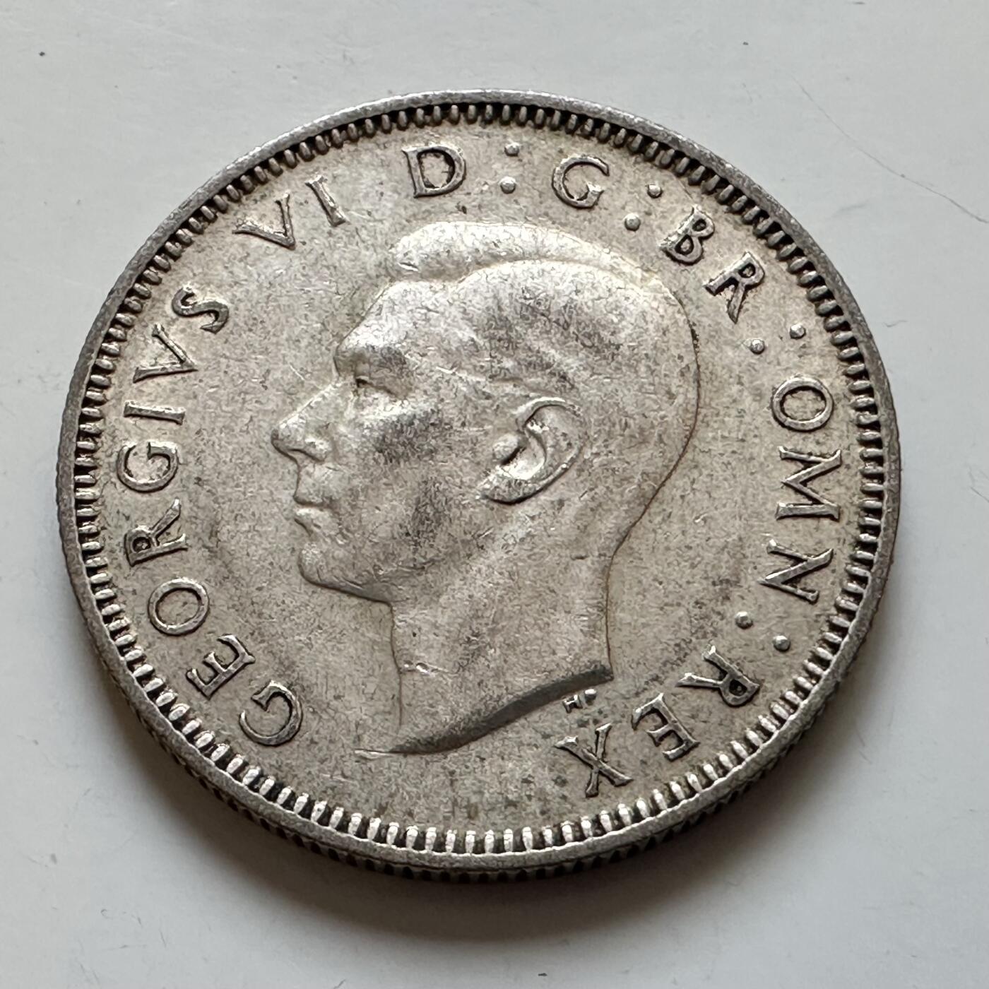 🌹外币初藏🌹🐯2025年第139场  每周二四六晚8️⃣点 接代拍 英国1944年1先令银币