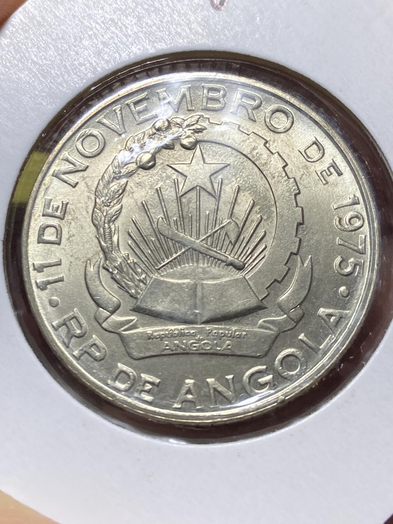 2025年第一百三十五场(总第一百六十一场）外国好品纸夹散币场(免佣金) 少见原光好品–安哥拉🇦🇴1978年20宽扎(独立后首套流通硬币)