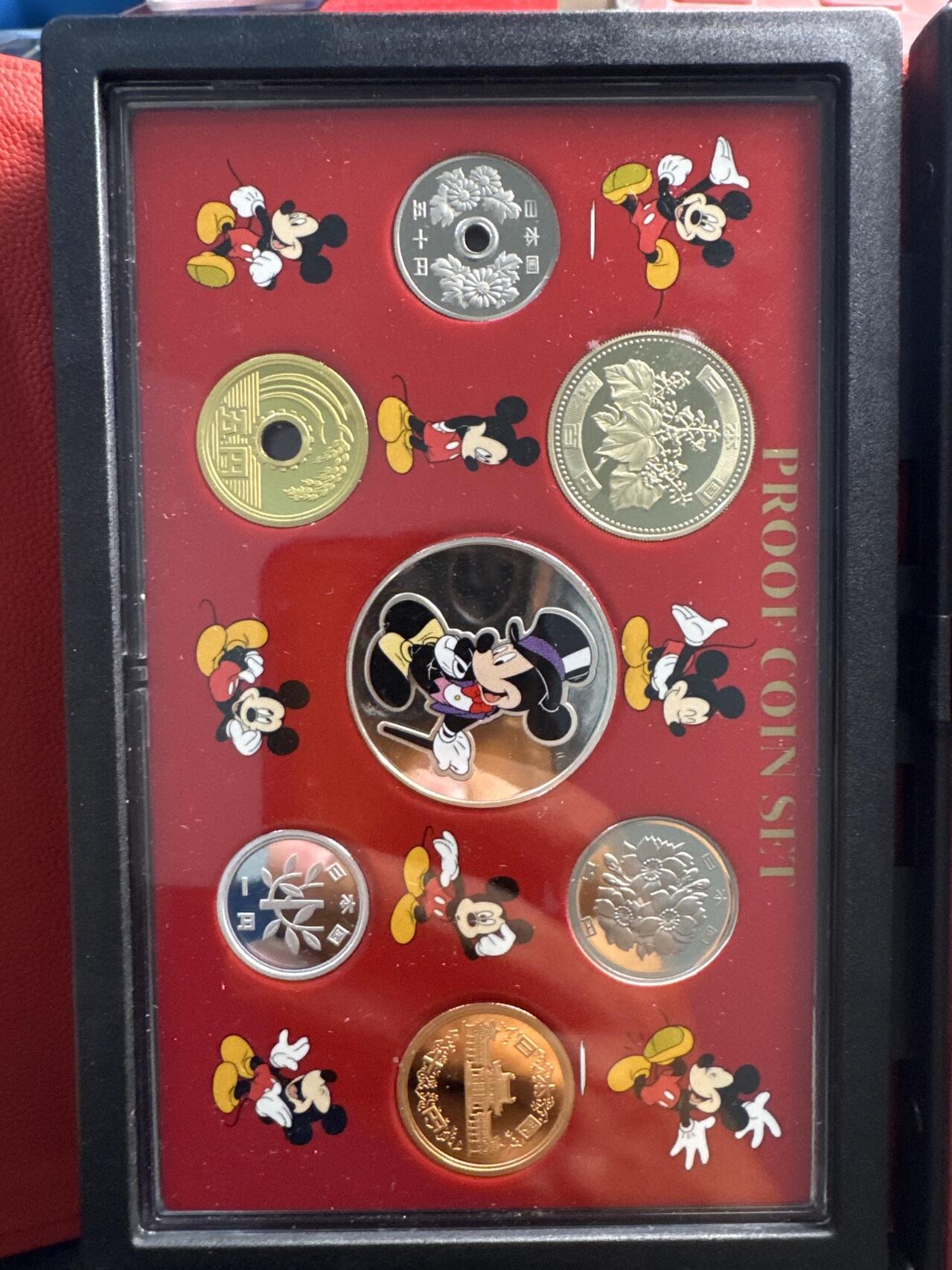 ❤️【币观天下】❤️ 第334期钱币拍卖- 2025.12.12周五晚上6点半场-长期征集拍品 日本2003年纪念套币+20克米奇银章