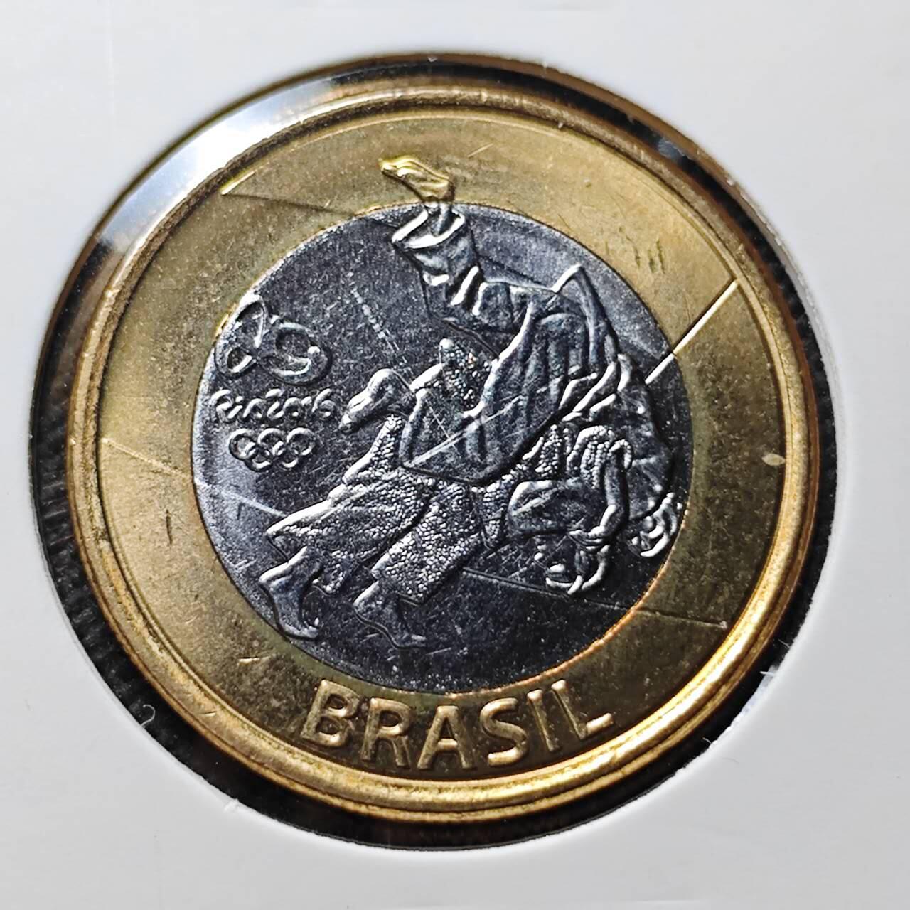 KK钱币收藏小铺 第376期  2月预留时间 周末发货  巴西1瑞尔双色币纪念币好品
