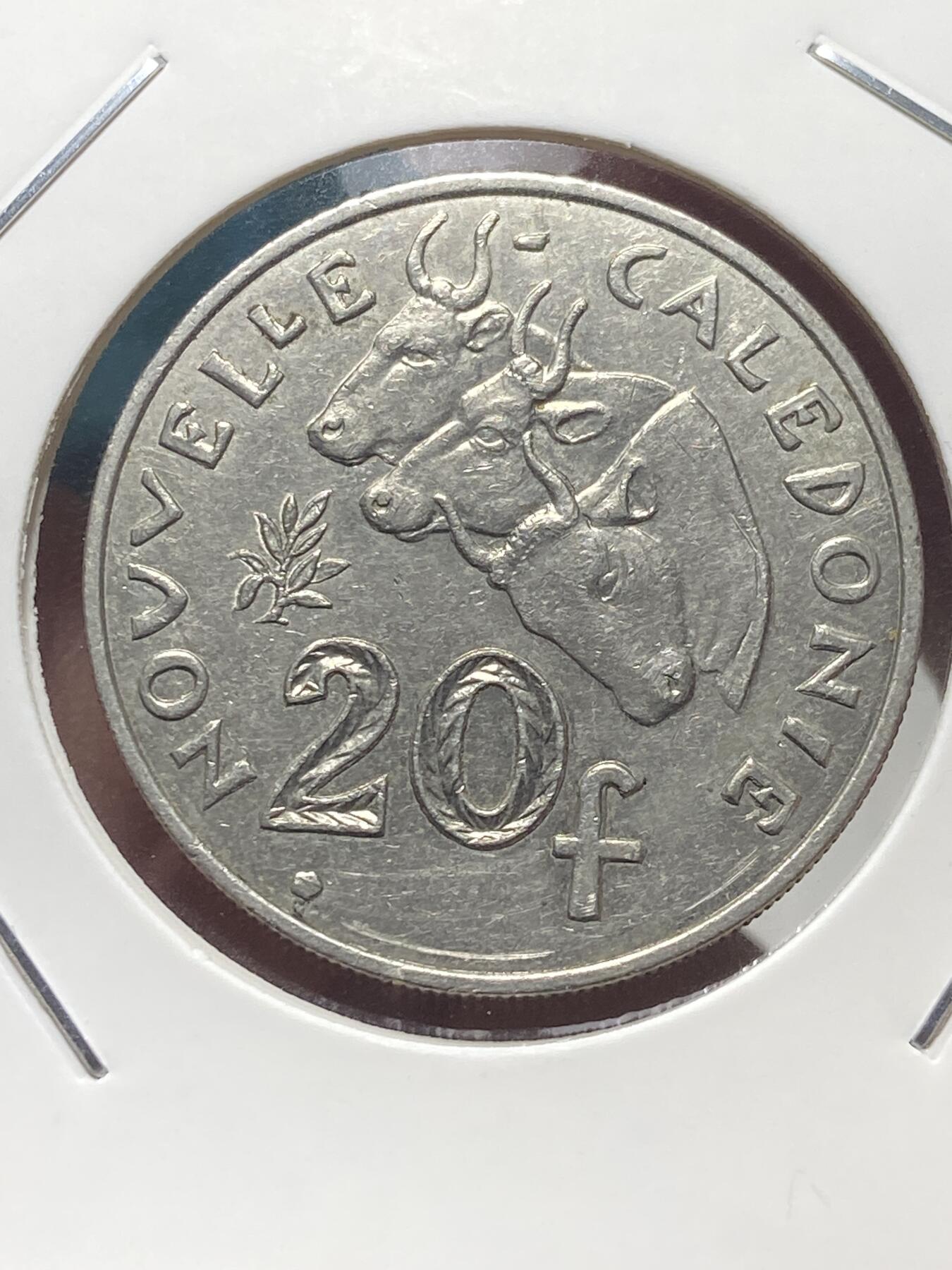 2025年第一百三十五场(总第一百六十一场）外国好品纸夹散币场(免佣金) 法属新喀里多尼亚🇳🇨2007年20法郎