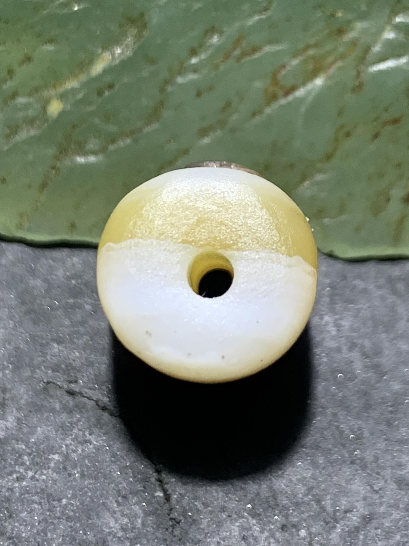 精美亚光高玉化海洋玉髓手工俏色巧雕甲壳虫直桶，桶珠一个！