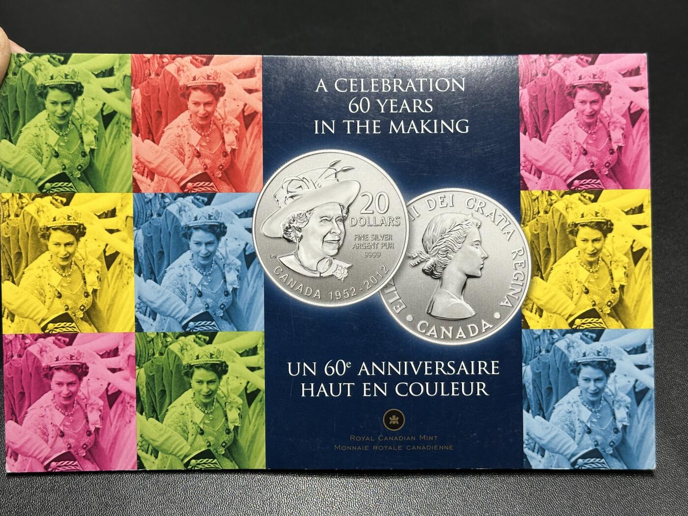 《外钞收藏家》第五百九十二期（精选场）（本平台长期征集拍品、欢迎藏友们联系合作） 加拿大2012年20元女王登基60周年卡装纪念精制银币（8g纯银）
